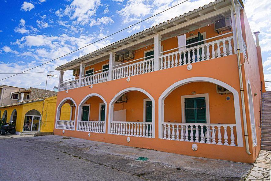 Aris Seaside Issos Beach Agios Georgios  Exterior foto